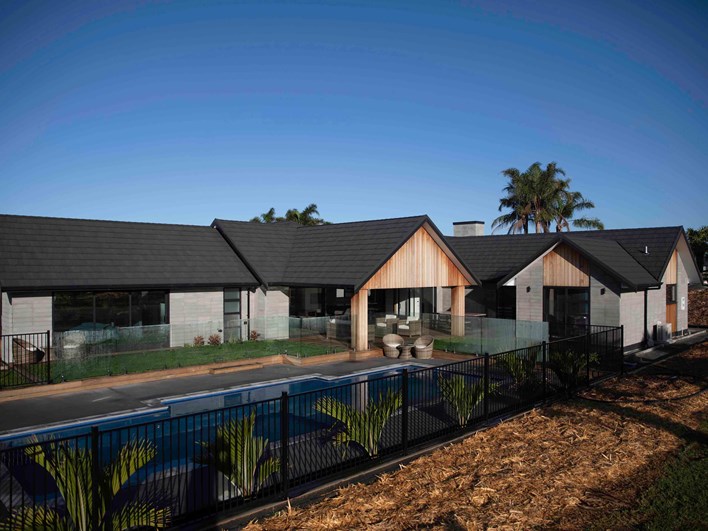 CF Shake, Charcoal Blend, New Build, New Roof, Architecturally Designed, Pool