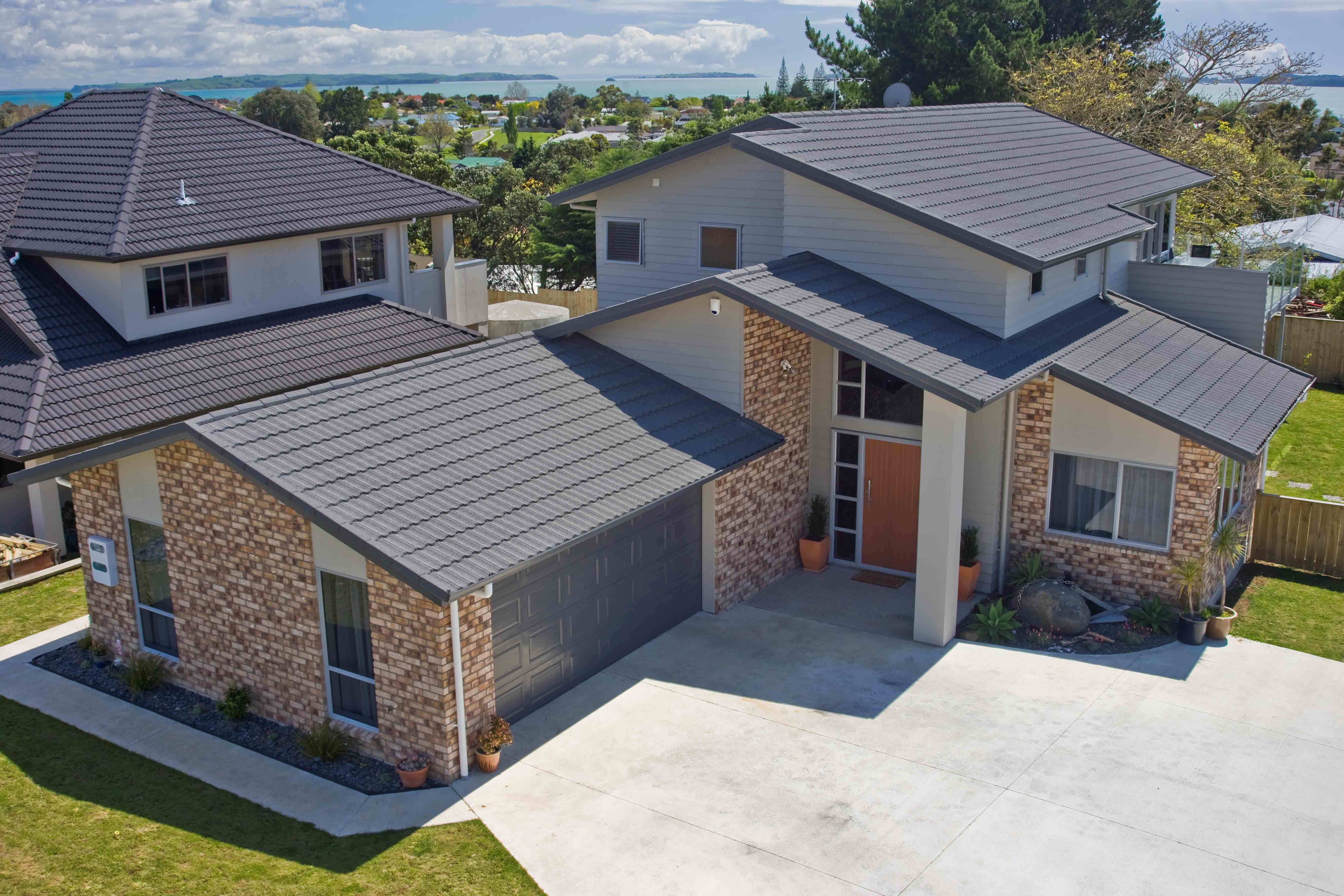 Bond, Charcoal, Residential, New Build, New Roof